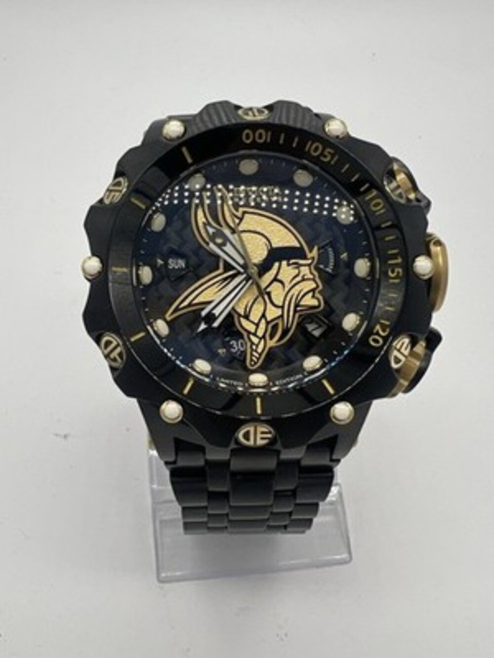 NFL Minnesota Vikings Men Model 36171 - Men's 51 Mm Watch Quartz